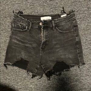 Vervet Black Distressed Women's Shorts